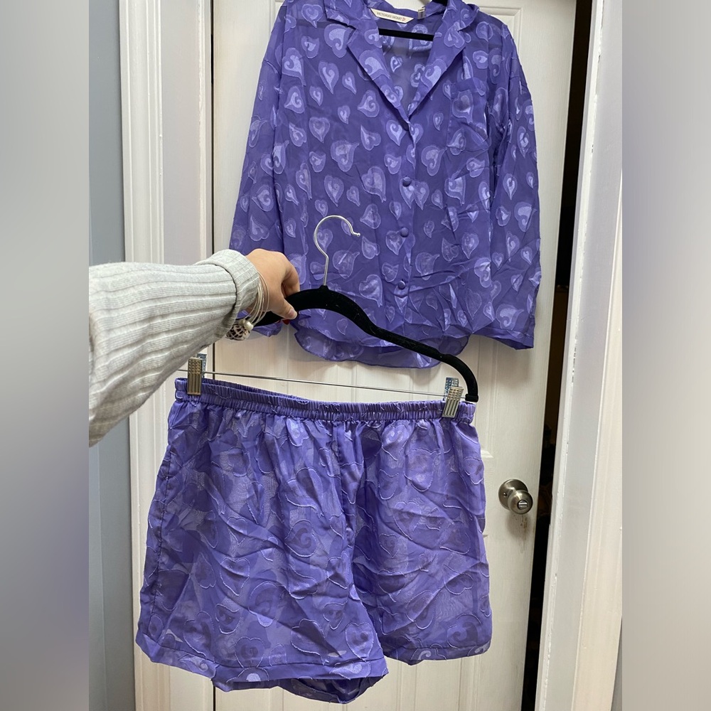 Vintage Victoria’s Secret purple heart, sheer, long sleeve top and shorts Y2K - Picture 5 of 9